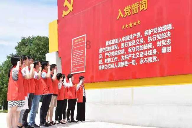探索奔驰e260l能耗图怎么看热门话题的红迪网平台